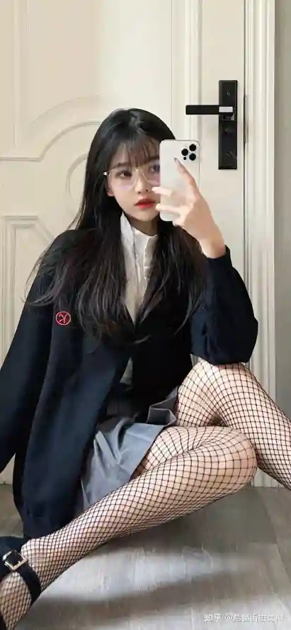 365_妺妺窝人体色www看美女_午夜在线电影网