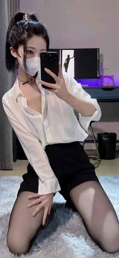 365_妺妺窝人体色www看美女_午夜在线电影网