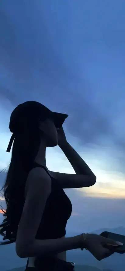 365_妺妺窝人体色www看美女_午夜在线电影网