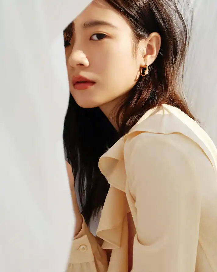 365_妺妺窝人体色www看美女_午夜在线电影网
