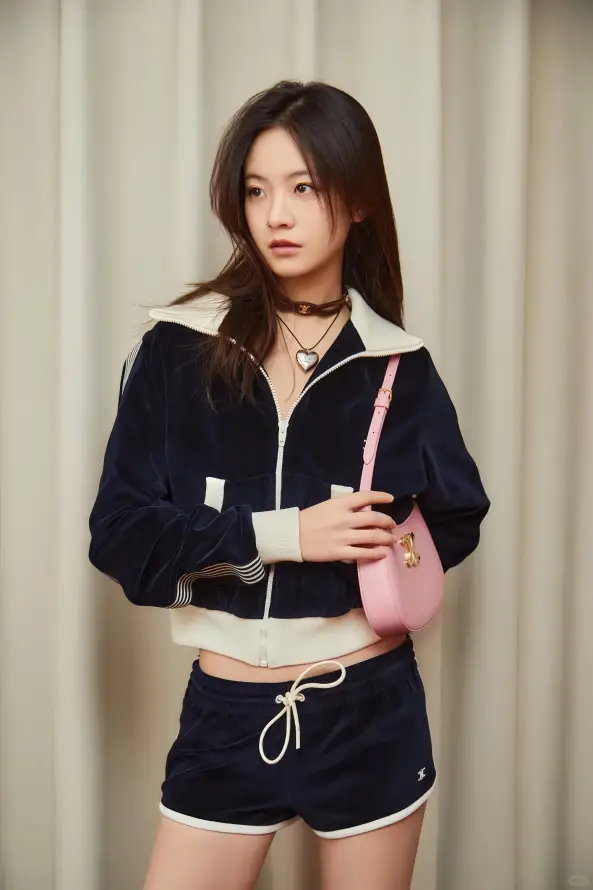 365_妺妺窝人体色www看美女_午夜在线电影网
