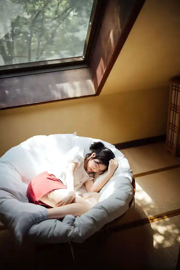 365_妺妺窝人体色www看美女_午夜在线电影网