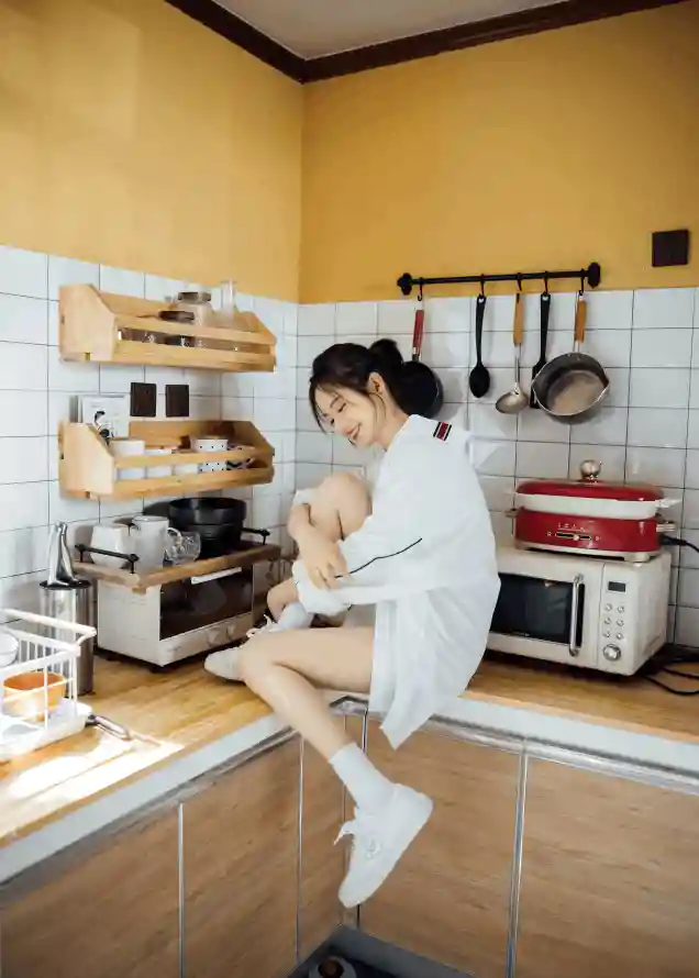 365_妺妺窝人体色www看美女_午夜在线电影网