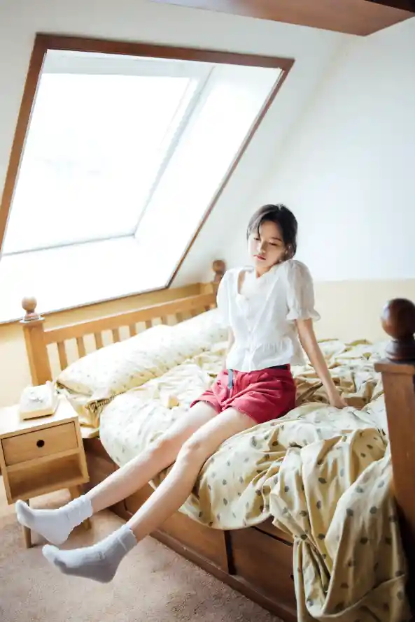 365_妺妺窝人体色www看美女_午夜在线电影网