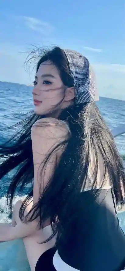 365_妺妺窝人体色www看美女_午夜在线电影网