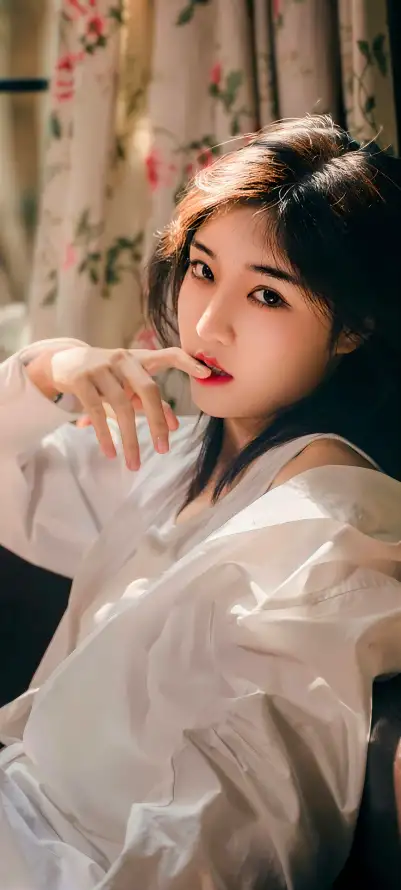 365_妺妺窝人体色www看美女_午夜在线电影网