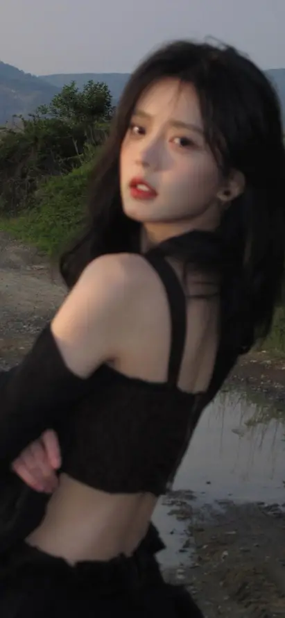 365_妺妺窝人体色www看美女_午夜在线电影网